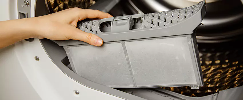 Signs Of A Clogged Dryer Lint Trap in Fairmont, West Virginia